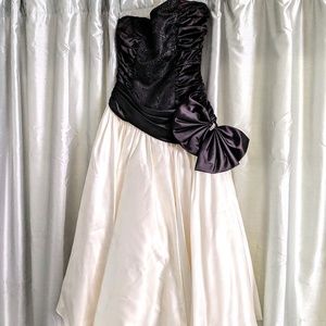 Vintage 1980's Black and White Prom Dress